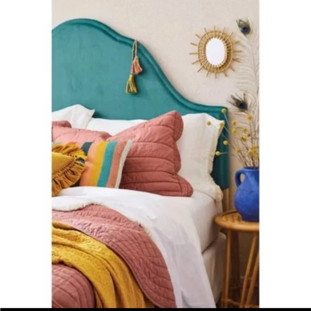Twin/Twin Extra Long Jungalow Scalloped Edge Quilt Light Terracotta